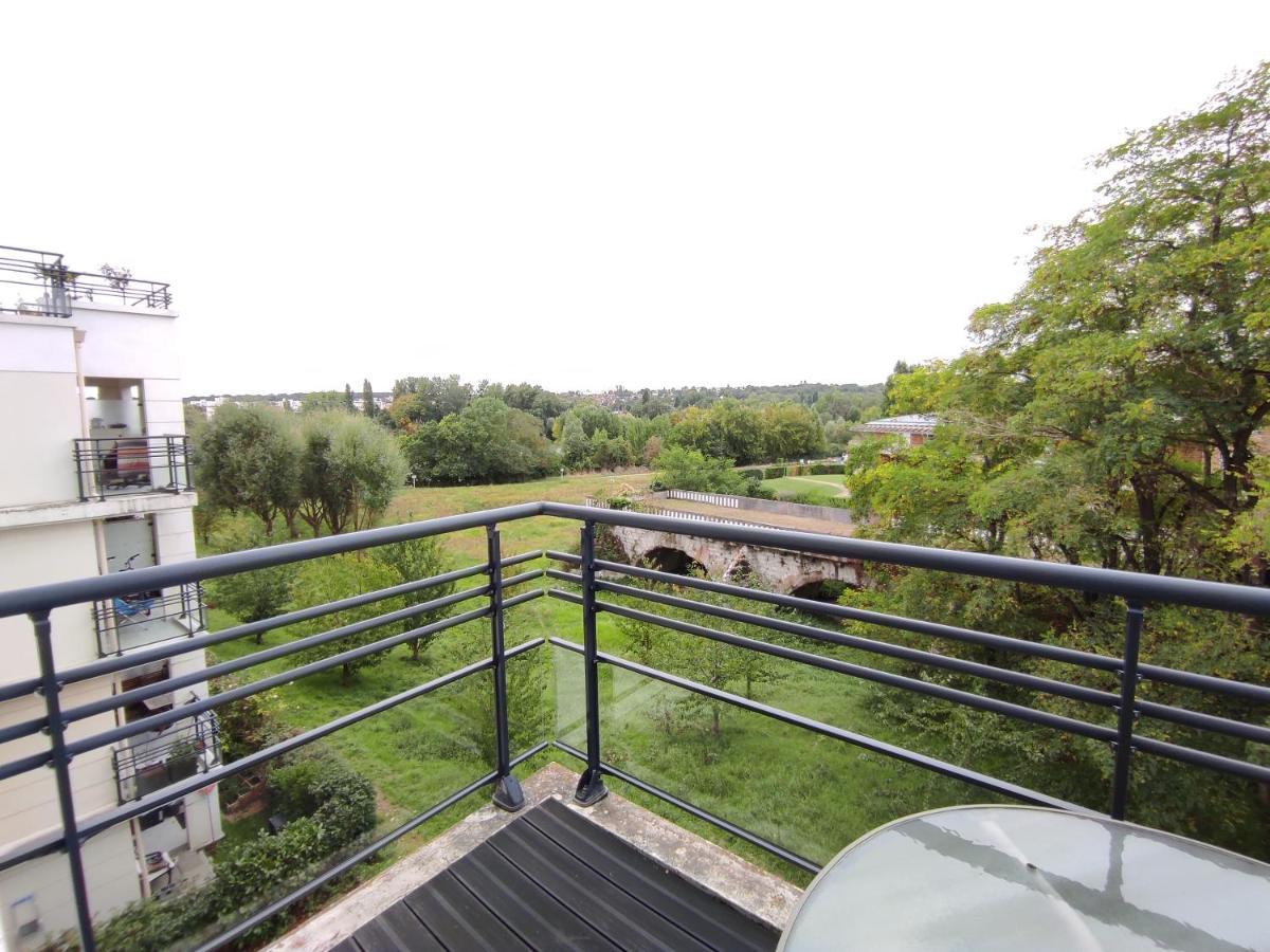 Bord De Seine Apartment การ์ริแยร์-ซูส์-ปัวซี ภายนอก รูปภาพ